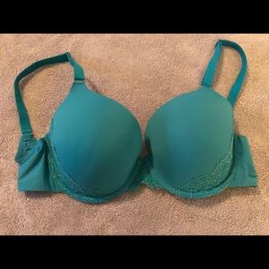 Gently used Soma size 34DD bra